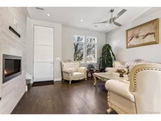 Photo #5: 2139751 Listing 