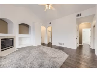 Photo #2: 2140228 Listing 