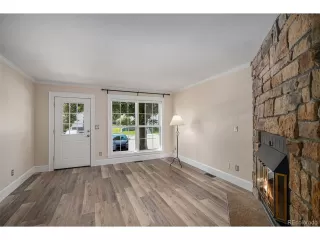 Photo #4: 2142439 Listing 