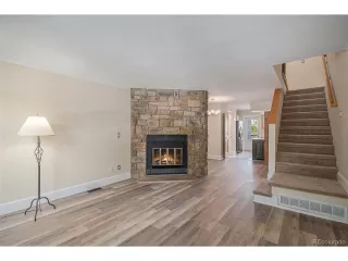 Photo #5: 2142439 Listing 