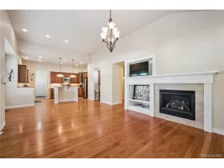 Photo #2: 2143995 Listing