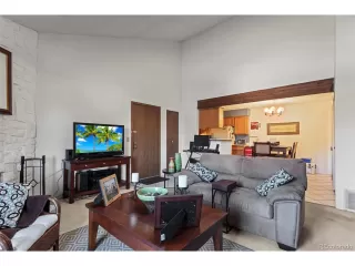 Photo #2: 2145462 Listing