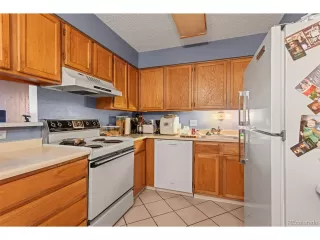 Photo #5: 2145462 Listing