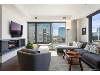 Photo #5: 2146731 Listing 