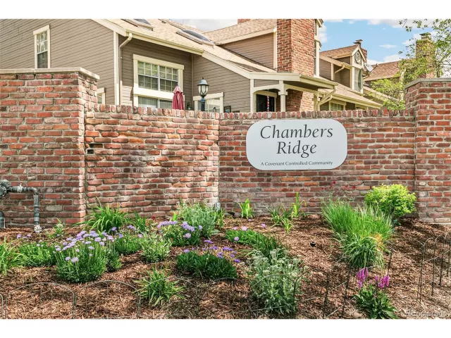 MLS: 2147898 Condo For Sale