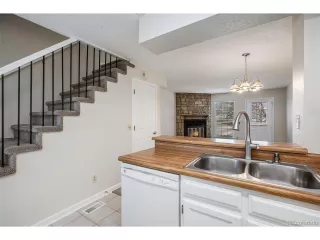 Photo #4: 2148491 Listing 