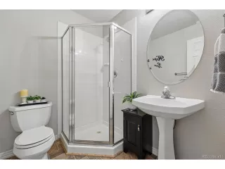 Photo #5: 2151407 Listing