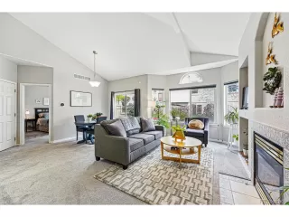 Photo #6: 2151407 Listing