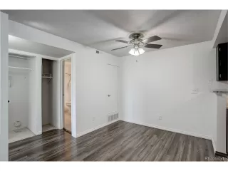 Photo #5: 2153706 Listing