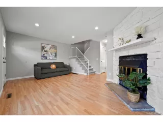 Photo #4: 2154254 Listing 