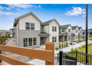 Photo #3: 2155282 Listing 