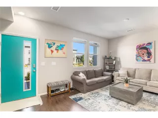 Photo #2: 2156562 Listing