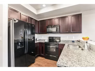 Photo #6: 2156562 Listing