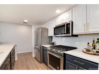 Photo #3: 2158140 Listing