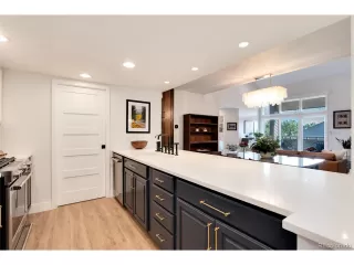 Photo #4: 2158140 Listing