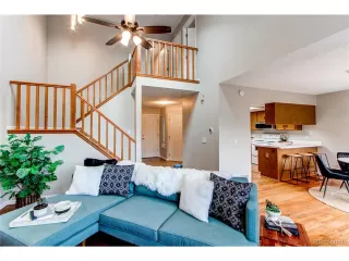 Photo #5: 2158202 Listing