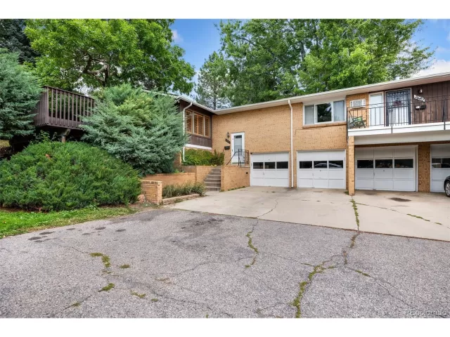 MLS: 2159387 Condo For Sale