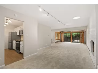 Photo #5: 2159387 Listing 