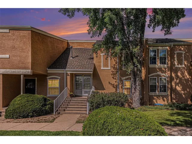 MLS: 2161228 Condo For Sale