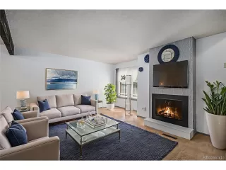 Photo #3: 2161228 Listing 