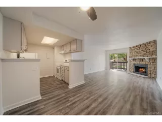 Photo #6: 2162727 Listing 