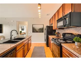 Photo #3: 2163048 Listing