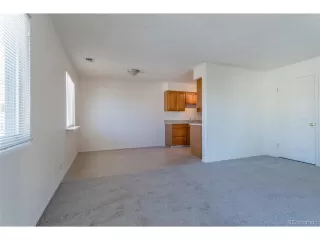 Photo #5: 2166031 Listing