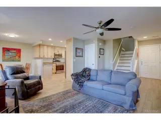 Photo #6: 2166557 Listing