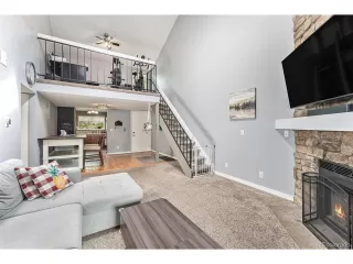 Photo #4: 2166583 Listing