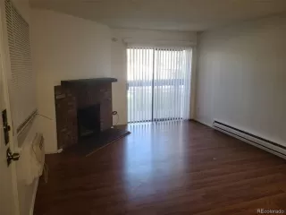 Photo #4: 2167281 Listing 