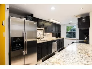 Photo #6: 2168917 Listing 