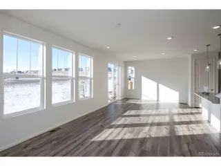 Photo #4: 2171838 Listing 