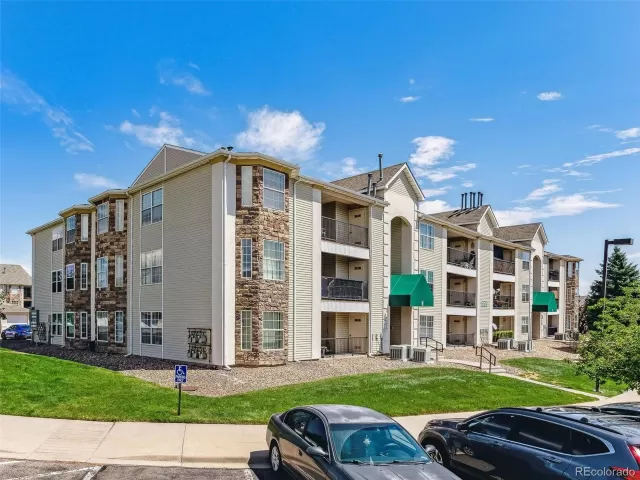 MLS: 2173899 Condo For Sale