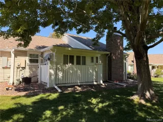 Photo #4: 2177244 Listing