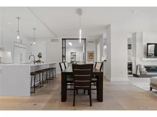 Photo #2: 2179543 Listing