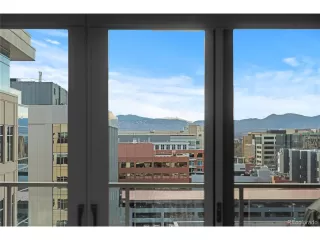 Photo #6: 2179543 Listing