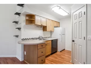 Photo #4: 2182842 Listing 