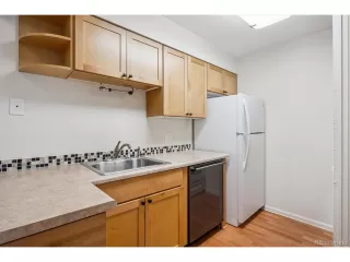 Photo #5: 2182842 Listing 