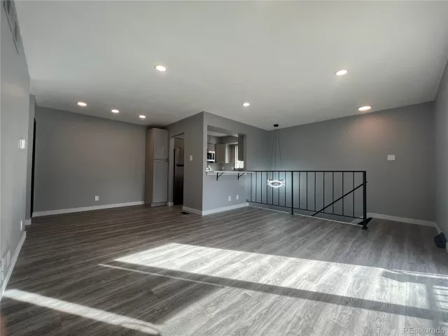 MLS: 2183419 Condo For Sale