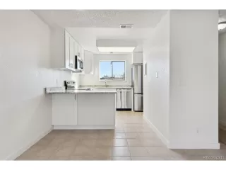 Photo #5: 2184556 Listing 