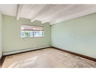 Photo #5: 2185474 Listing