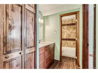 Photo #6: 2185474 Listing