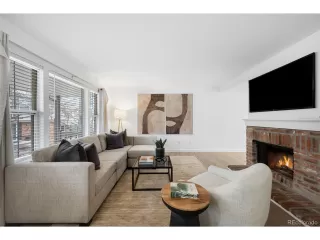 Photo #3: 2185518 Listing