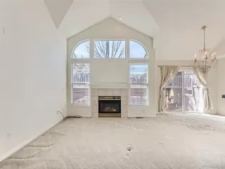 Photo #3: 2185563 Listing