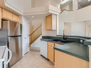 Photo #5: 2185563 Listing