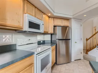 Photo #6: 2185563 Listing