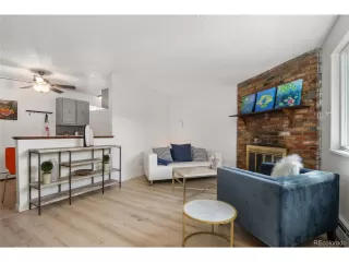 Photo #2: 2185653 Listing 