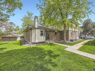 More Details about MLS # 2185940 : 1720 S AMMONS ST A LAKEWOOD CO 80232