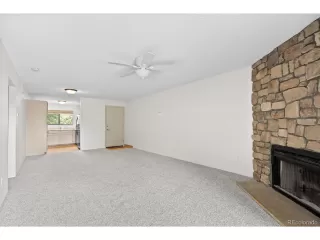 Photo #3: 2189482 Listing