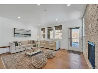 Photo #6: 2191526 Listing 